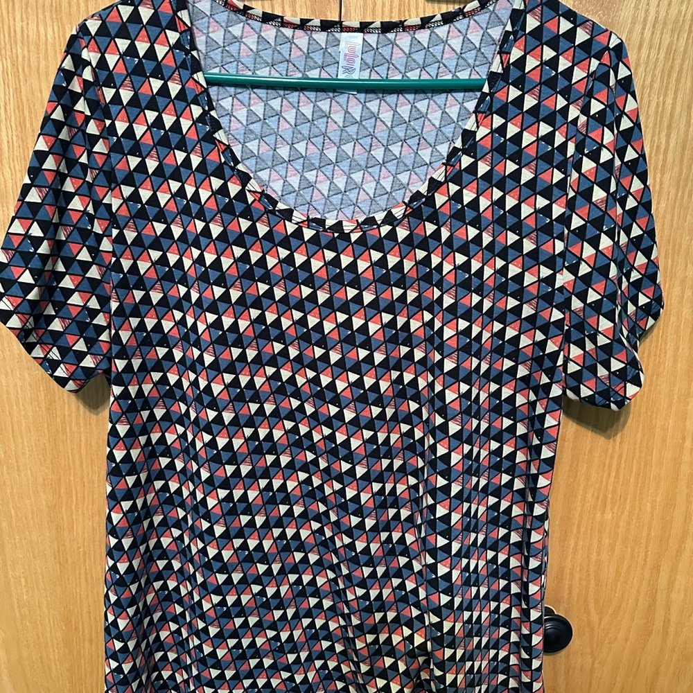 LuLaRoe Multicolor Geometric Short Sleeve Top